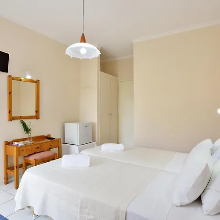 Irene Hotel 2*